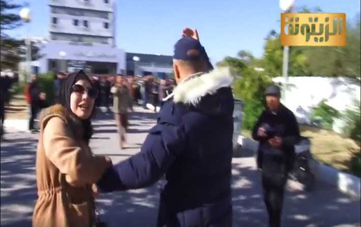 صحفية بقناة الزيتونة تتعرض للإعتداء من أستاذ بصفاقس